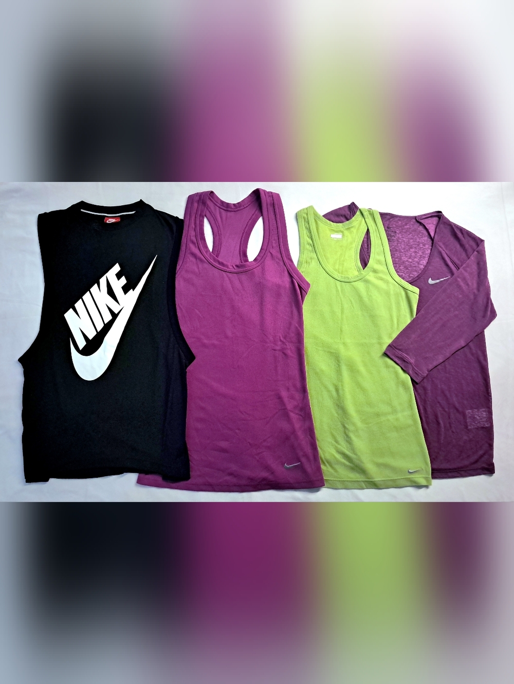4 Size Small Nike Women’s Tops